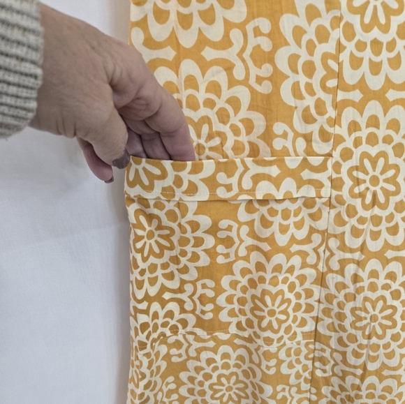 Pretty Vacani Gold/Cream Print Resort Wear Summer Dress. Plus Size 4XL - Picture 6 of 12